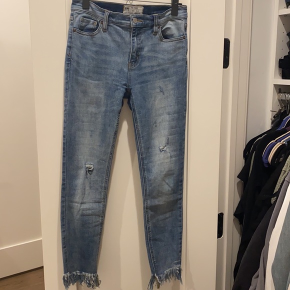 Free People fringe bottom jeans - Picture 5 of 5